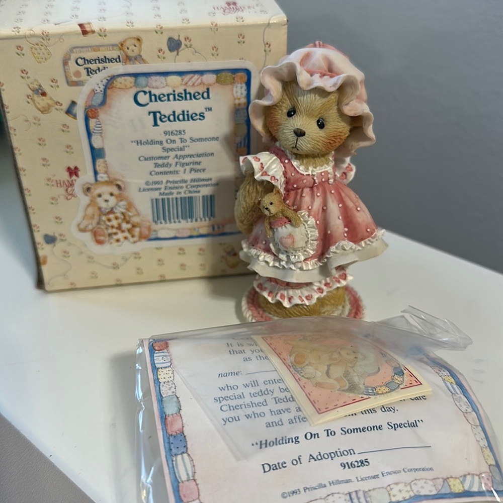 Cherished Teddies Enesco "Holding on to Someone Special" Customer Appreciation
